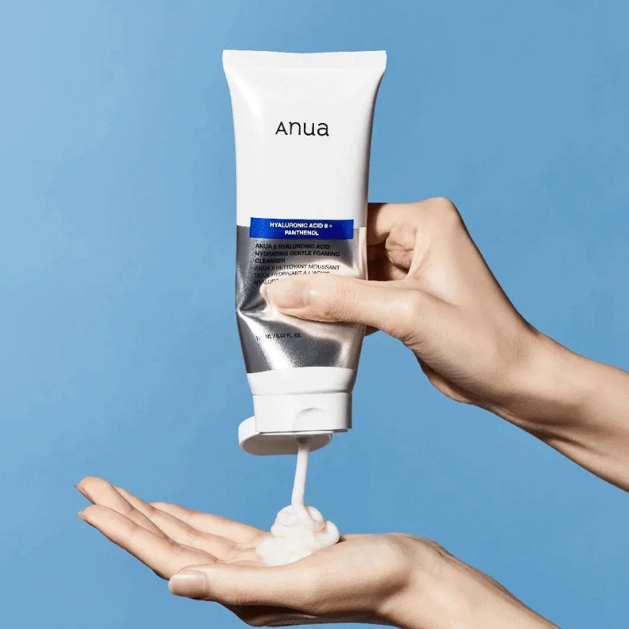 8 Hyaluronic Acid Hydrating Gentle Foaming Cleanser