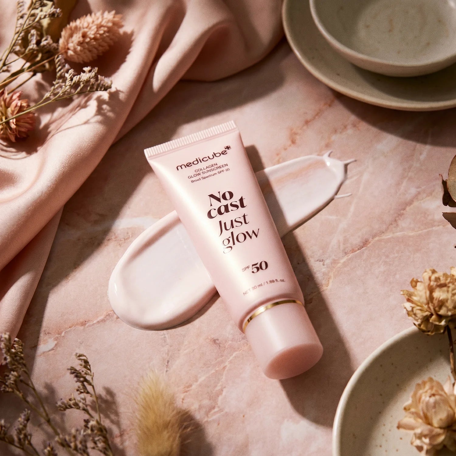Collagen Glow Sunscreen